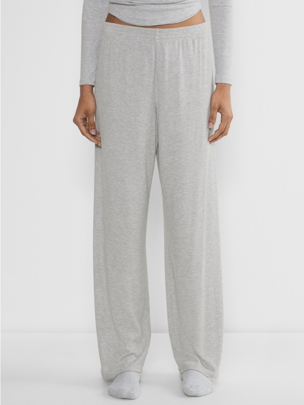 aritzia the group grey luxe lounge tomorrow pants